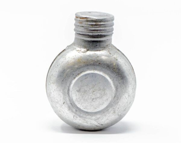 Arsenal Metal Oil Bottle